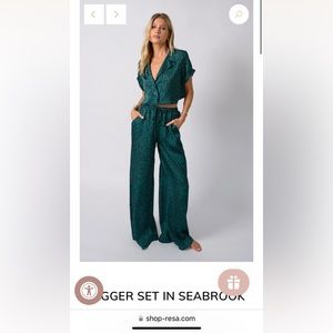 JAGGER SET IN SEABROOK. XS. Never worn, tags on.